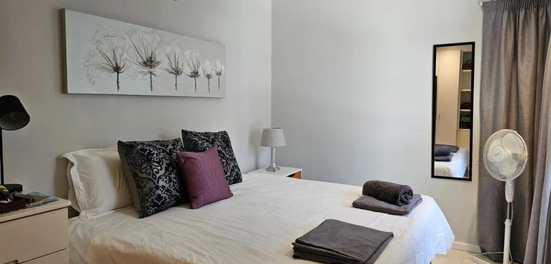 To Let 4 Bedroom Property for Rent in Sunset Beach Western Cape